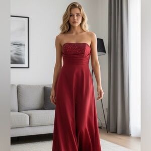 Chic Strapless Burgundy Prom Dress